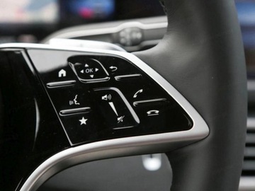 Mercedes GLE V167 SUV Facelifting 2.0 300d 269KM 2025 MERCEDES-BENZ GLE 300 d 4-Matic AMG Line 2.0 (269KM) 2025, zdjęcie 7