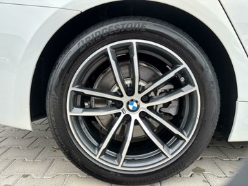 BMW Seria 5 G30-G31 Limuzyna Facelifting 2.0 518d 150KM 2023 BMW 518 BMW 518d 150 KM NISKI PRZEBIEG !!! M-Pakie, zdjęcie 8