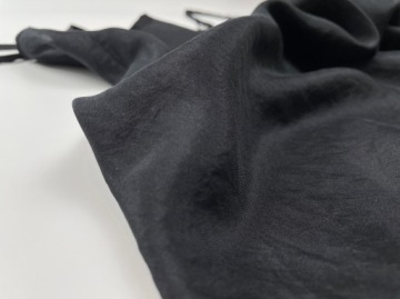 Блуза женская, топ на тонких бретелях, черная, 100% шелк, SUNNY LEIGH, размер M