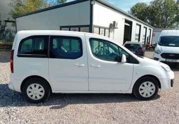 Peugeot Partner II Tepee Facelifting 2015 1.6 BlueHDi 100KM 2015 Peugeot Partner Peugeot Partner 1.6 Diesel 100KM, zdjęcie 3