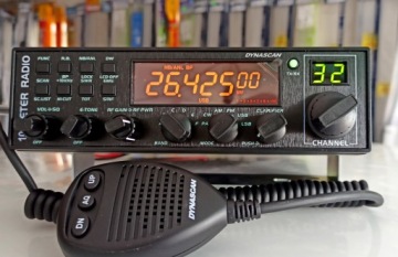 DYNASCAN AT-5555 PLUS/N 25–30 МГц AM/FM/SSB ЭКСПОРТ