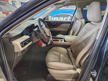 Lincoln Aviator 2022 Lincoln Aviator Reserve 2022 3.0 Benzyna 400KM, zdjęcie 7
