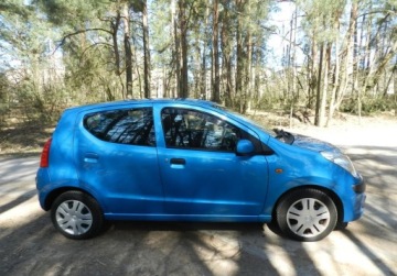 Nissan Pixo 1.0 68KM 2010 Nissan Pixo Sliczny maly ekonomiczny z KLIMATYZACJA bez rdzy Benzyna, zdjęcie 4