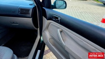 Volkswagen Golf V Hatchback 1.4 i 16V 75KM 2003 Volkswagen Golf 1,4 benzyna 1.4 Benzyna 75KM, zdjęcie 21