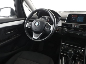 BMW Seria 2 F22-F23-F45-F46 Active Tourer Facelifting 225xe 224KM 2019 BMW 225 PHEV full LEd automat navi klima auto, zdjęcie 15