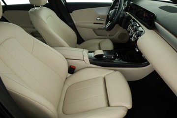 Mercedes Klasa A W177/V177 2020 Mercedes A A 180, Salon Polska, Automat, VAT 23%, zdjęcie 6