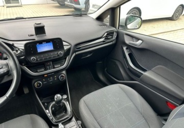Ford Fiesta VIII Hatchback 3d 1.1 85KM 2017 Ford Fiesta 1.1 benzyna 85 KM wersja TREND CoolSound 1.1 Benzyna 85KM, zdjęcie 3