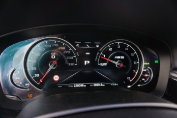 BMW Seria 5 G30-G31 2018 BMW M5 4.4 V8 xDrive, Bezwypadek, SalonPL, Tempomat, Kamera, Asyst. park,, zdjęcie 6