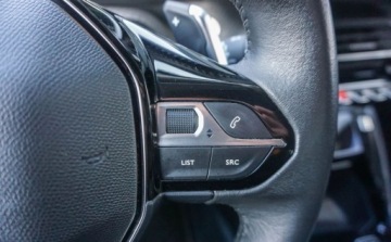 Peugeot 2008 II SUV 1.2 PureTech 130KM 2021 Peugeot 2008 Peugeot 2008 Allure Pack 1.2 130km 1.2 Benzyna 130KM, zdjęcie 12