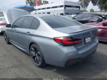 BMW Seria 5 G90-91 2023 BMW Seria 5 M550i xDrive 2023 4.4l 4.4 Benzyna 523KM, zdjęcie 2