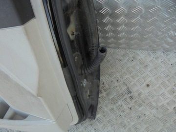 1850. DVEŘE LEVÝ PŘEDNÍ CHRYSLER GRAND VOYAGER V