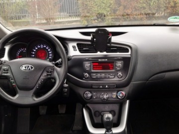 Kia Ceed II Kombi 1.4 DOHC 100KM 2014 Kia Cee'd Klima lift, zdjęcie 4