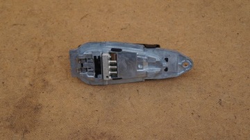 BMW G05 G06 G07 G11 G20 G30 ANTÉNA STŘEŠNÍ 6826326