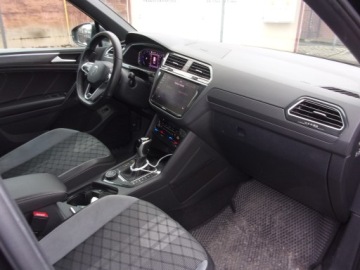 Volkswagen Tiguan II SUV Facelifting 2.0 TDI 150KM 2021 VW TIGUAN 2.0 TDI Salon-PL, zdjęcie 23