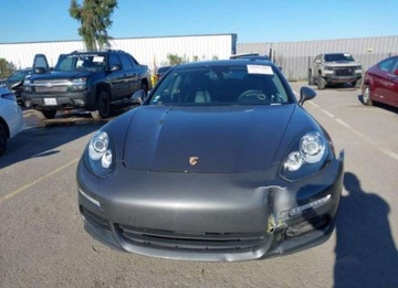 Porsche Panamera II 2016 Porsche Panamera 2016, 3.0L, E-HYBRID S, od ubezpieczalni 3.0 Hybryda 333KM, zdjęcie 1