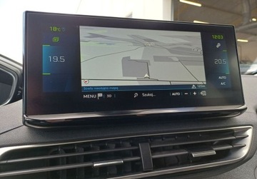 Peugeot 3008 II Plug-In Hybrid Facelifting 1.6 HYBRID 225KM 2021 Peugeot 3008 149 1.6 PureTech Hybrid PHEV Allure 225 KM I wl. FV23, zdjęcie 16