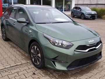 Kia Ceed III Kombi Facelifting 1.5 T-GDI 140KM 2025 KIA Cee&#039;d 1.5 T-GDI Combi 140KM 2025, zdjęcie 1