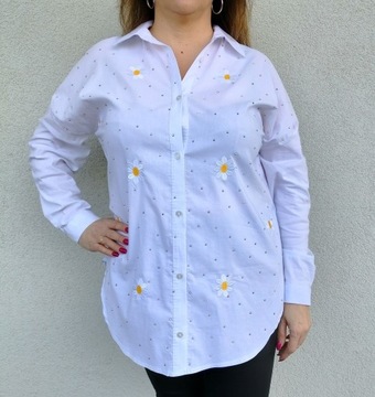 Женская рубашка oversize с белыми блестками и цветами размер L