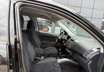 Mitsubishi Outlander II 2.4 MIVEC 170KM 2009 Mitsubishi Outlander Mitsubishi Outlander 2.4 Intense 2.4 Benzyna 170KM, zdjęcie 27