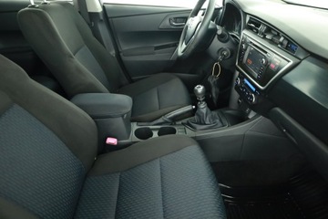 Toyota Auris II Touring Sports Valvematic 130 132KM 2013 Toyota Auris 1.6 Valvematic, Salon Polska, zdjęcie 6