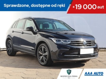 Volkswagen Tiguan II SUV 1.5 TSI EVO 150KM 2020 VW Tiguan 1.5 TSI, Salon Polska, DSG, Klima