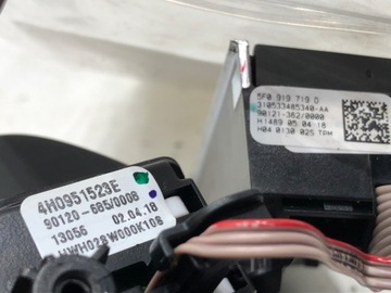 PŘEPÍNAČE ŘÍDÍCÍ SEAT ATECA 4H0951523E SPÍNAČ