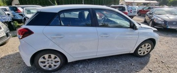 Hyundai i20 II 2017 Hyundai i20 122017r, 1.2 Benzyna LPG. Lekko uszkodzony przod. Jezdzi. VAT, zdjęcie 16