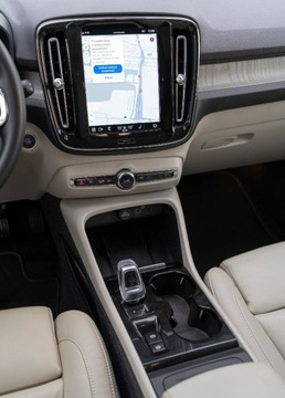 Volvo XC40 Crossover Facelifting 2.0 B5 250KM 2022 Volvo XC 40 Volvo XC40 2.0 B5 AWD 250KM Mild Hybrid 2.0 Benzyna 250KM, zdjęcie 14