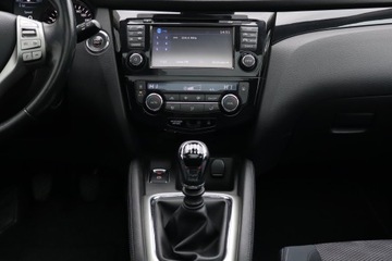 Nissan Qashqai II Crossover 1.2 DIG-T 115KM 2014 Nissan Qashqai 1.2 DIG-T, Salon Polska, zdjęcie 11