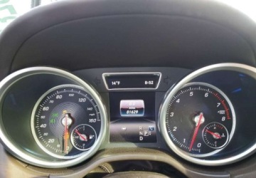 Mercedes GLS X166 Off-Tourer 4.7 500 455KM 2017 Mercedes-Benz GLS Auta z USA - Zapytaj o wiecej ofert 4.7 Benzyna 456KM, zdjęcie 8