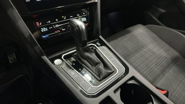 Volkswagen Passat B8 Variant Facelifting 2.0 TSI 190KM 2021 Volkswagen Passat 2.0 TSI Business DSG Kombi, zdjęcie 17