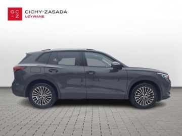 Volkswagen Tiguan II SUV Facelifting 1.5 TSI 150KM 2024 Volkswagen Tiguan serwis ASO 1.5TSI 150KM bezwypadkowy pakiety MatrixLED A, zdjęcie 5