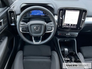 Volvo XC40 Crossover Facelifting 2.0 B4 197KM 2025 Volvo XC 40 FV23% SalonPL B4B Plus Black Edition W, zdjęcie 11