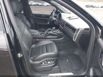 Porsche Cayenne III 2021 Porsche Cayenne S 2021 2.9l 2.9 Benzyna 434KM, zdjęcie 9
