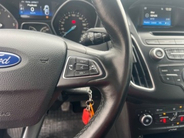 Ford Focus III Kombi Facelifting 1.5 TDCi ECOnetic 105KM 2016 Ford Focus Klimatyzacja Parktronic Przod Tyl Grzana Szyba Grzane Fotele Te, zdjęcie 19