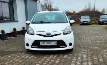 Toyota Aygo I Hatchback 5d Facelifting 1.0 VVT-i 68KM 2012 Toyota Aygo 1,0 Ben Klima Benzyna 68KM, zdjęcie 13