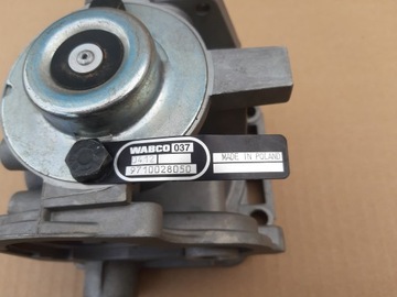 КЛАПАН УПРАВЛЕНИЯ ПРИЦЕПА WABCO 9710028050