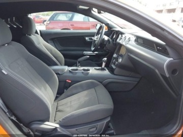 Ford Mustang VI 2020 Ford Mustang EcoBoost Fastback 2.3 Benzyna 310KM, zdjęcie 6