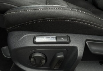 Volkswagen Arteon Fastback Facelifting 2.0 TSI 190KM 2022 Volkswagen Arteon R-Line 2.0TSI 190KM DSG Matrix ACC Kamera Kessy DCC 20 E, zdjęcie 9