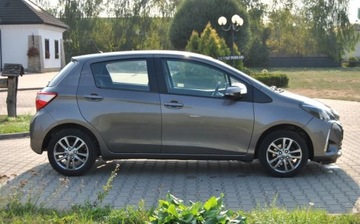 Toyota Yaris III Hatchback 5d Facelifting 2017 1.0 VVT-i 72KM 2020 Toyota Yaris GWARANCJA, 2020r, 1.0 Benzyna, Niski przebieg, Bogate wyposaz, zdjęcie 17