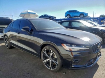 Volvo S60 III 2024 Volvo S60 Volvo S60 B5 FWD Plus 2024, od firmy ubezpieczeniowej 2.0 Benzyna, zdjęcie 2