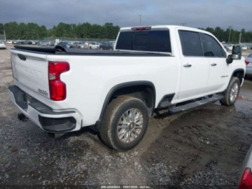 Chevrolet Silverado II 2023 Chevrolet Silverado 2023r., 6.6L, 4x4, 2500HD, Crew Cab, High Country 6.6, zdjęcie 6