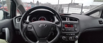 Kia Ceed II Kombi 1.4 DOHC 100KM 2012 Kia Ceed 1.4 benz ,bezwypadek ,jeden wlasc ,nowy rozrzad 1.4 Benzyna 100KM, zdjęcie 12