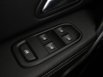 Dacia Duster II SUV 1.6 SCe 115KM 2018 Dacia Duster LPG Prestige navi grzane fotele, zdjęcie 31