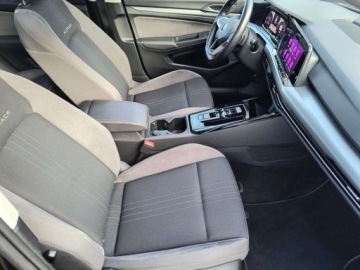 Volkswagen Golf VIII Alltrack 2.0 TDI 200KM 2022 Volkswagen Golf Alltr. 4Mot. ASO 2.0TSI 200KM bezwypadkowy pakiety panoram, zdjęcie 20