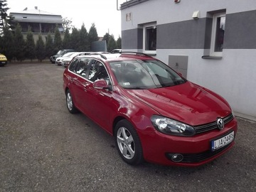Volkswagen Golf VI Variant 1.6 TDI-CR DPF BlueMotion 105KM 2010 Volkswagen Golf Automatyczna skrzynia biegów DSG, zdjęcie 1