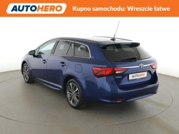 Toyota Avensis III Wagon Facelifting 1.8 Valvematic 147KM 2015 Toyota Avensis automat navi kamera grzane fotele, zdjęcie 3