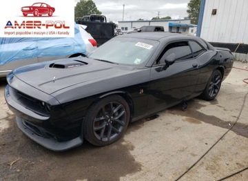Dodge Challenger III 2016 Dodge Challenger RT Scat Pack 2016 6.4l 6.4 Benzyna 485KM