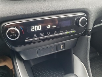 Toyota Yaris IV Hatchback 1.5 Hybrid Dynamic Force 116KM 2021 Toyota Yaris Hybrid 1.5 Comfort IV (2020-) Toyota, zdjęcie 23