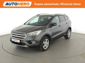 Ford Kuga II SUV Facelifting 1.5 EcoBoost 120KM 2019 Ford Kuga klimatyzacja grzane fotele czujniki